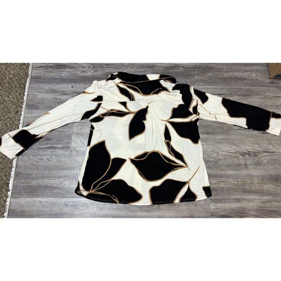 Soma Cool Nights Pajama Top M Cream Black Gold Leaf  Button Front Cozycore Sleep - Picture 5 of 7